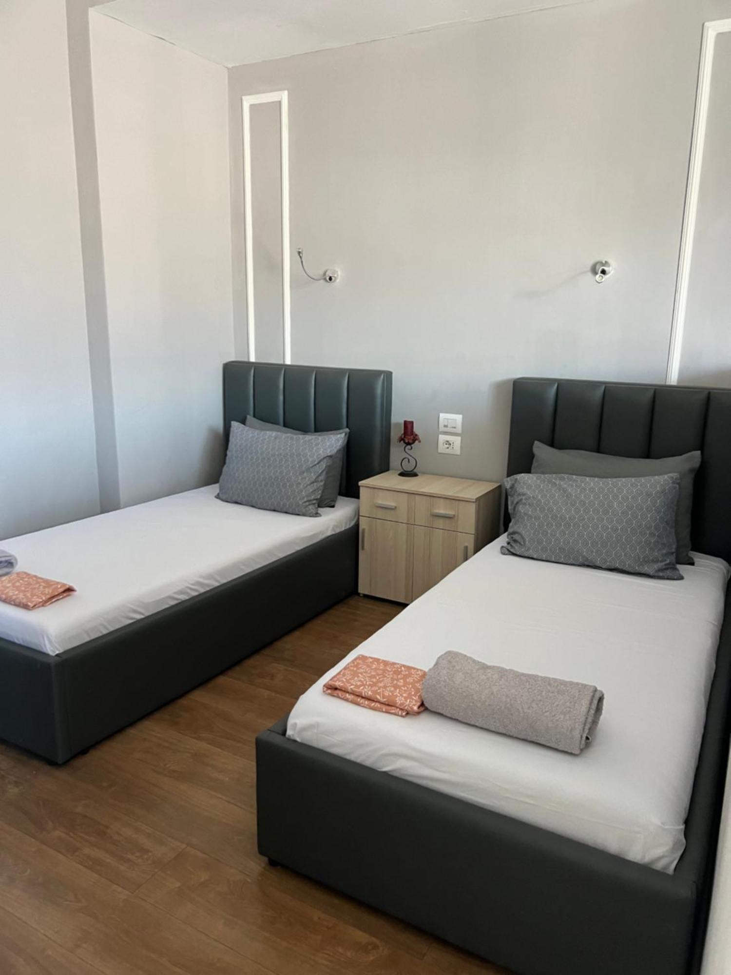 City Centre Rooms 4R Szkodra Zewnętrze zdjęcie