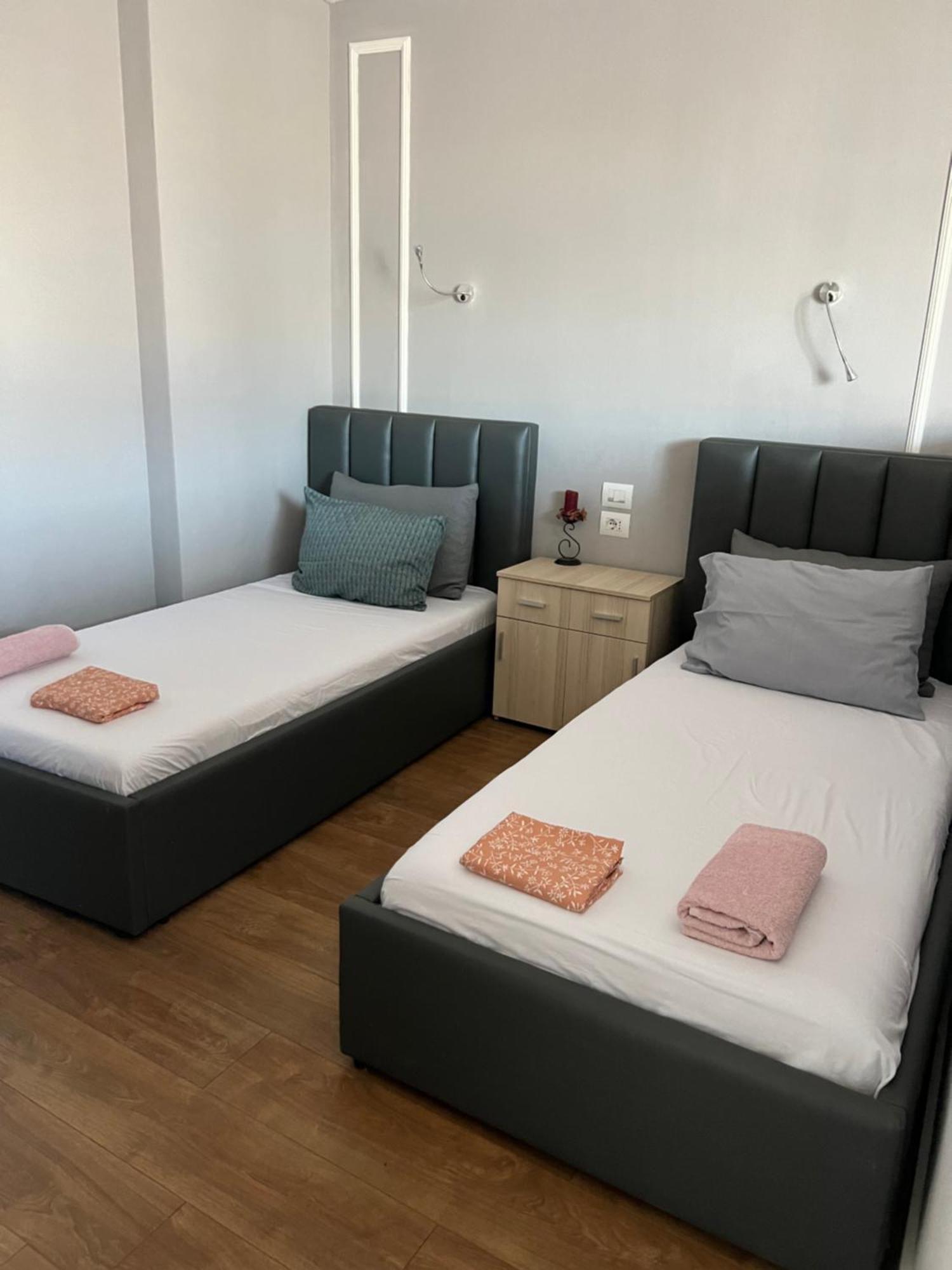 City Centre Rooms 4R Szkodra Zewnętrze zdjęcie